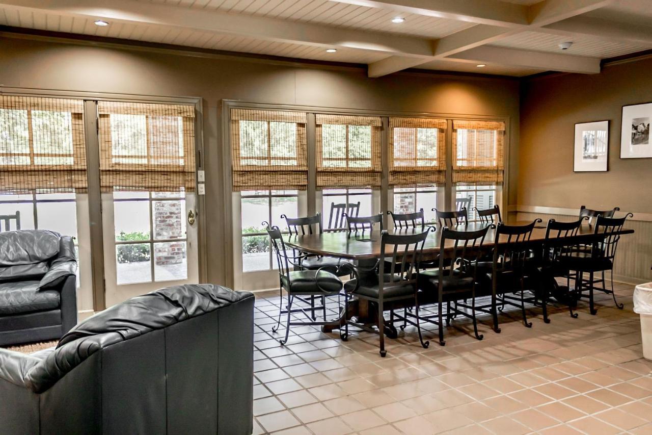 סנט פרנציסוויל The Lodge At The Bluffs מראה חיצוני תמונה